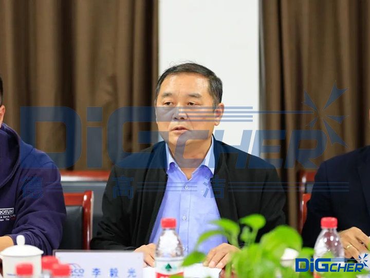 浙江法仕潔環保科技董事長李毅光