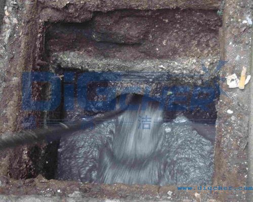 ��ˮ�ܵ���ϴ